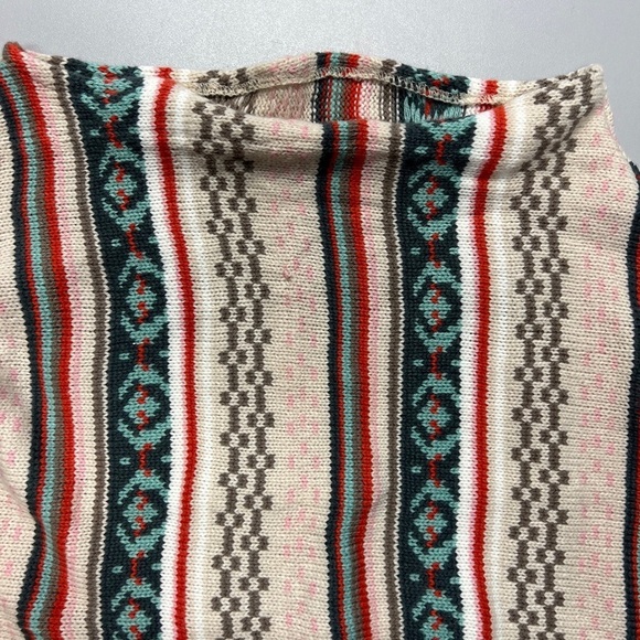 Southwest Boho Poncho Tassles One Size Ivory Multi Color NWOT - Picture 2 of 7